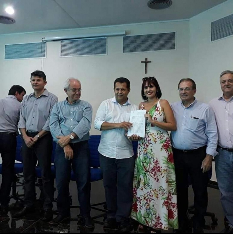 Entrega de kits de irriga&ccedil;&atilde;o para cada munic&iacute;pio para atender a demanda da Agricultura Familiar